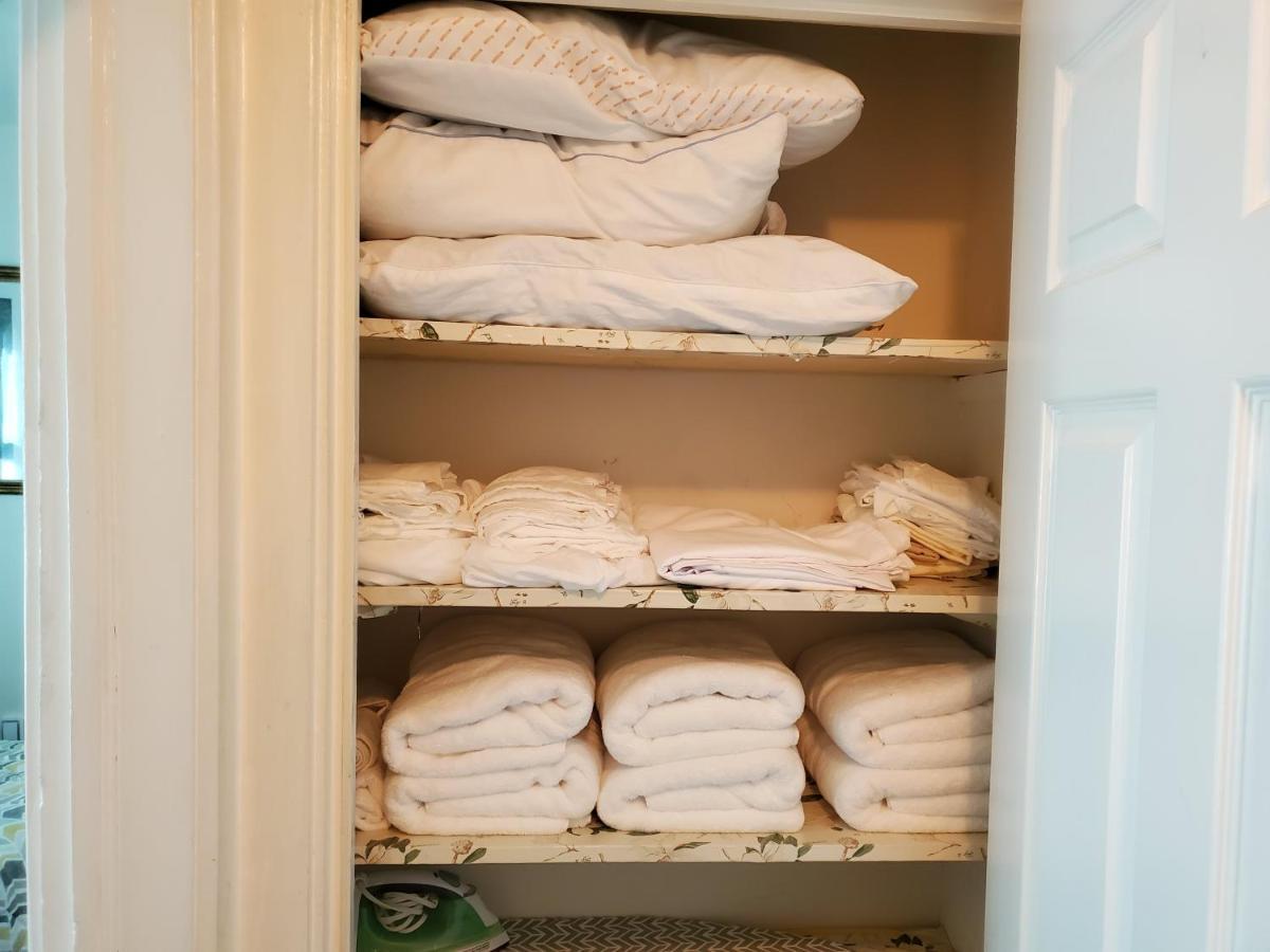 ניאגרה פולס 6 Minutes From The Falls! Spacious 2Nd Floor Apartment Sleeps 5 מראה חיצוני תמונה